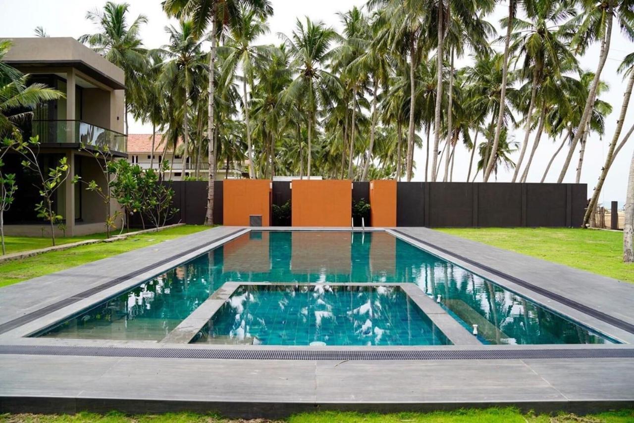 Soluna Beach Resort Marawila Extérieur photo