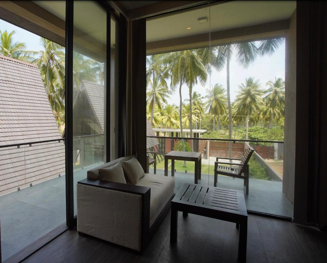 Soluna Beach Resort Marawila Extérieur photo