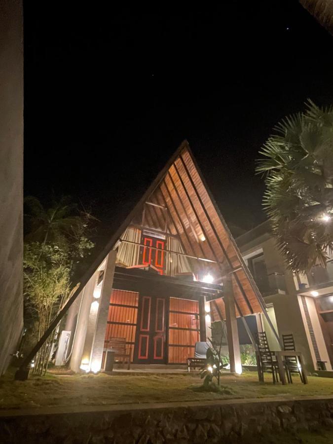 Soluna Beach Resort Marawila Extérieur photo
