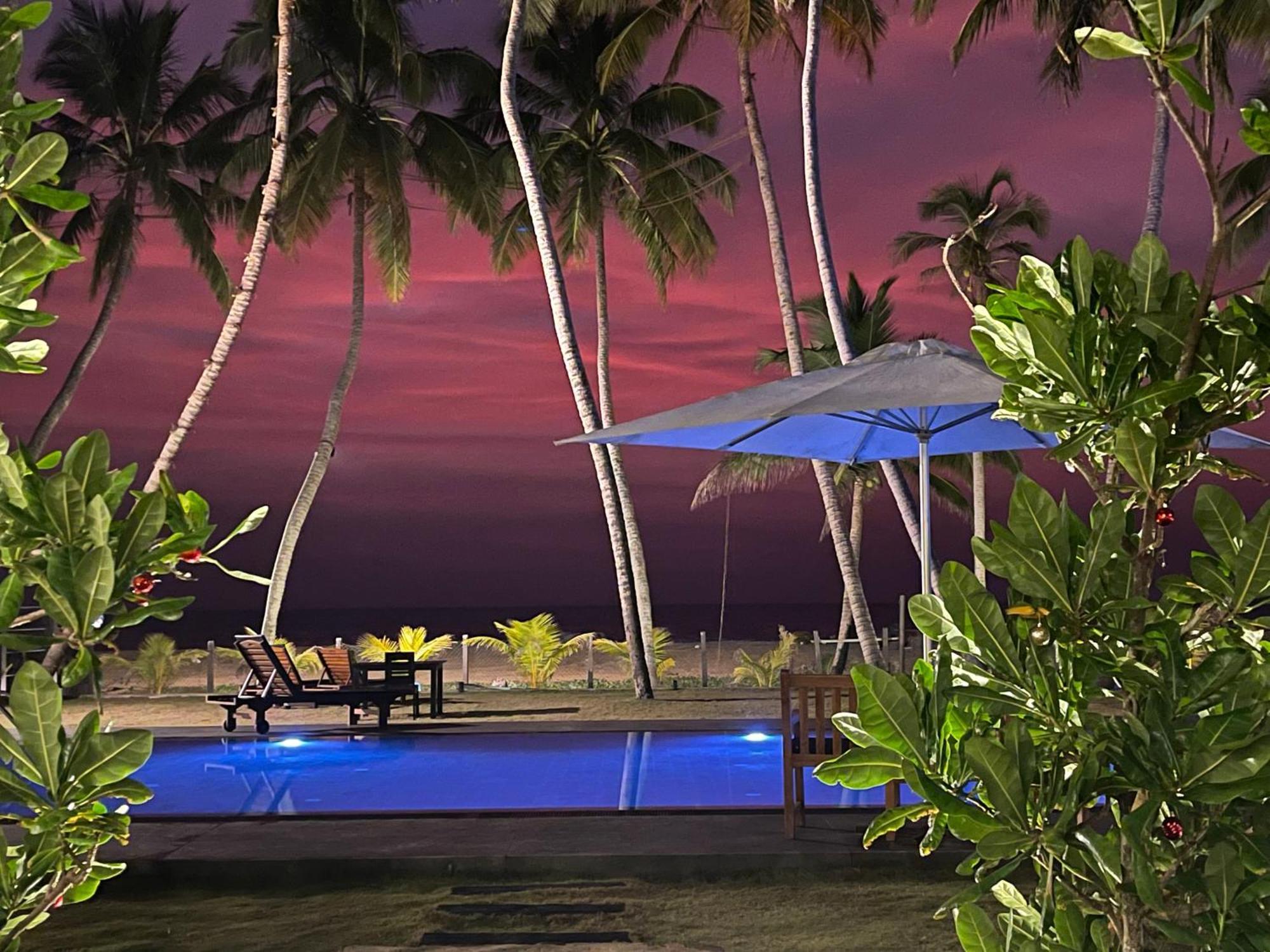 Soluna Beach Resort Marawila Extérieur photo