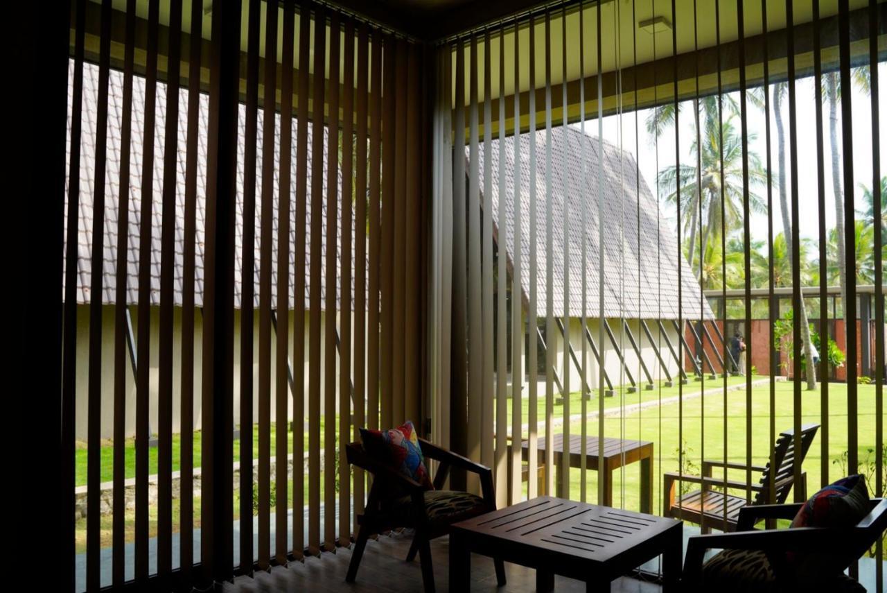 Soluna Beach Resort Marawila Extérieur photo
