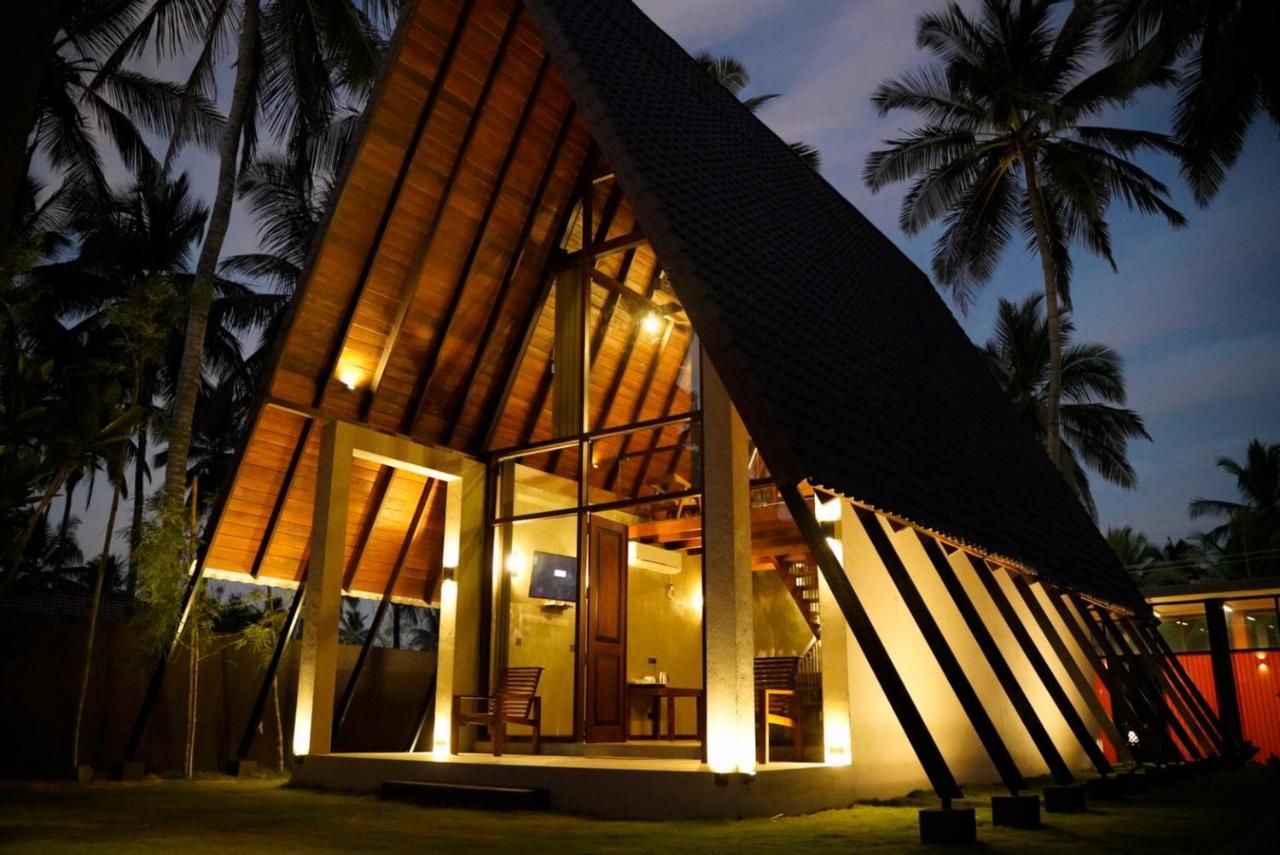 Soluna Beach Resort Marawila Extérieur photo